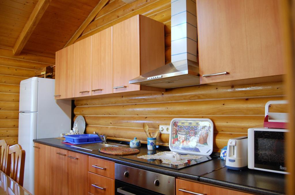 Casas Rurales Villa Pereza Касас-де-лос-Пинос Экстерьер фото